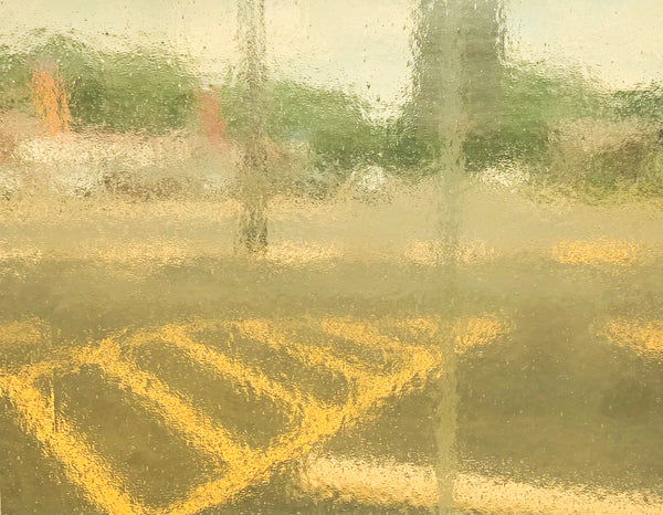 Wissmach Glass 34L DR Light 32x21 Light Amber Cathedral half stock sheet