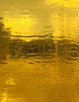 Wissmach Glass 48 SEEDY 21x32 Medium Amber Seedy half stock sheet